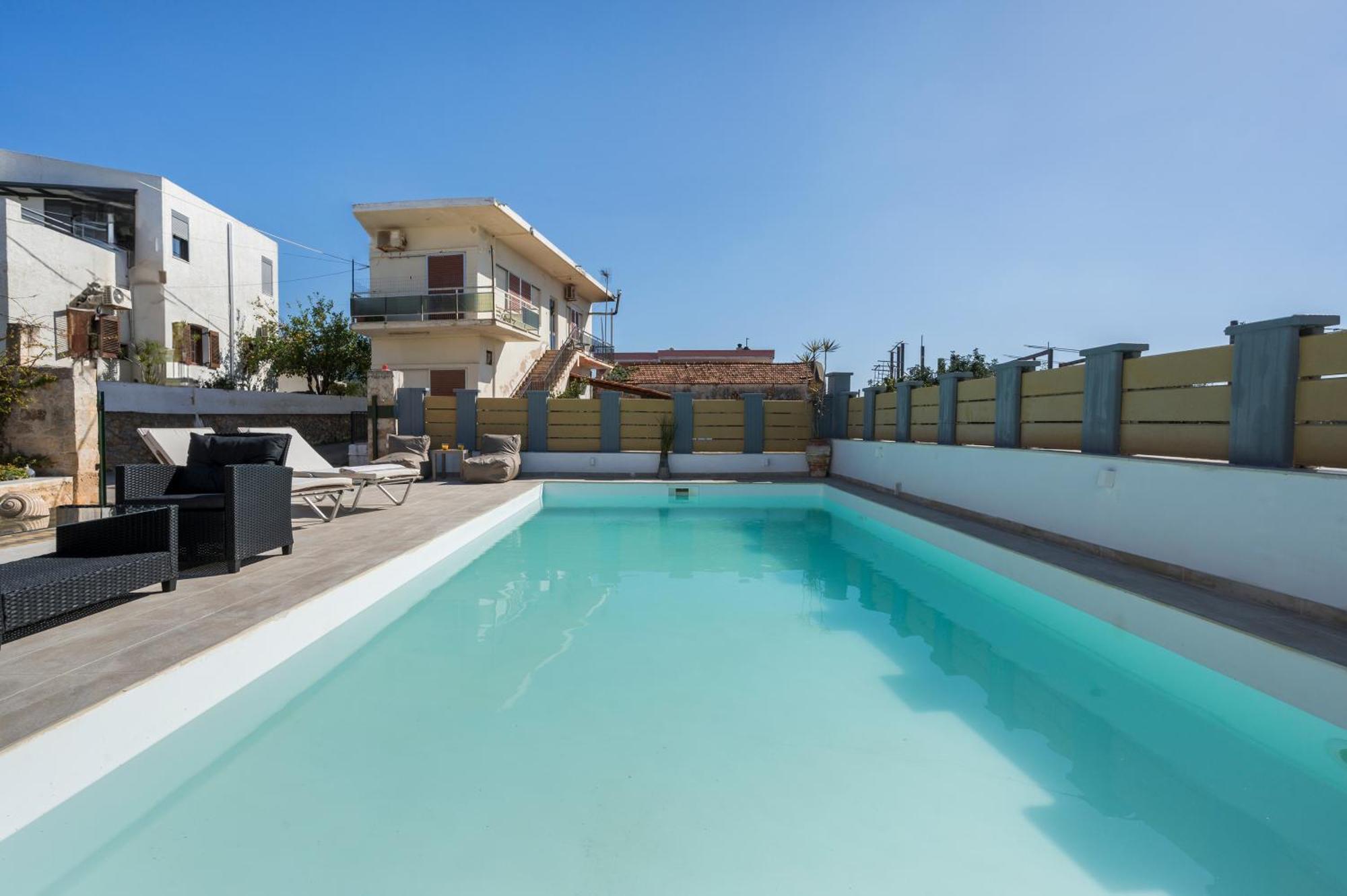 Mar Traditional Mansion Villa *